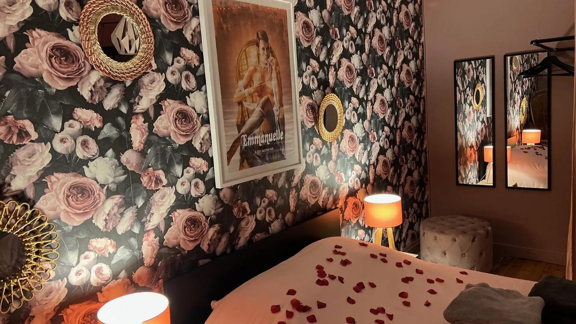 A Home Love-Spa, Le Plus Luxueux Parmi Nos 2 Etablissements Montluel
